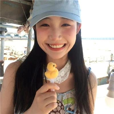 左撇子女人